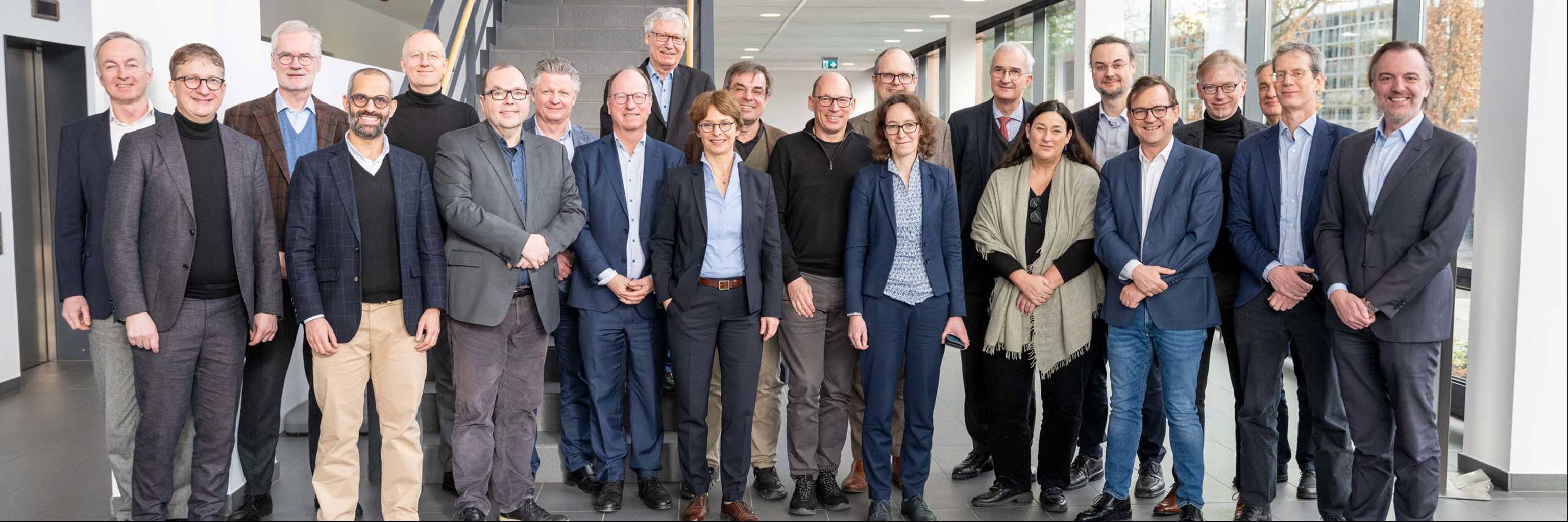 Mitgliederversammlung der LIPPs e.V. in Bonn im Jananur 2025, Gruppenfoto (Universitätsklinikum Bonn (UKB) / A. Winkler)